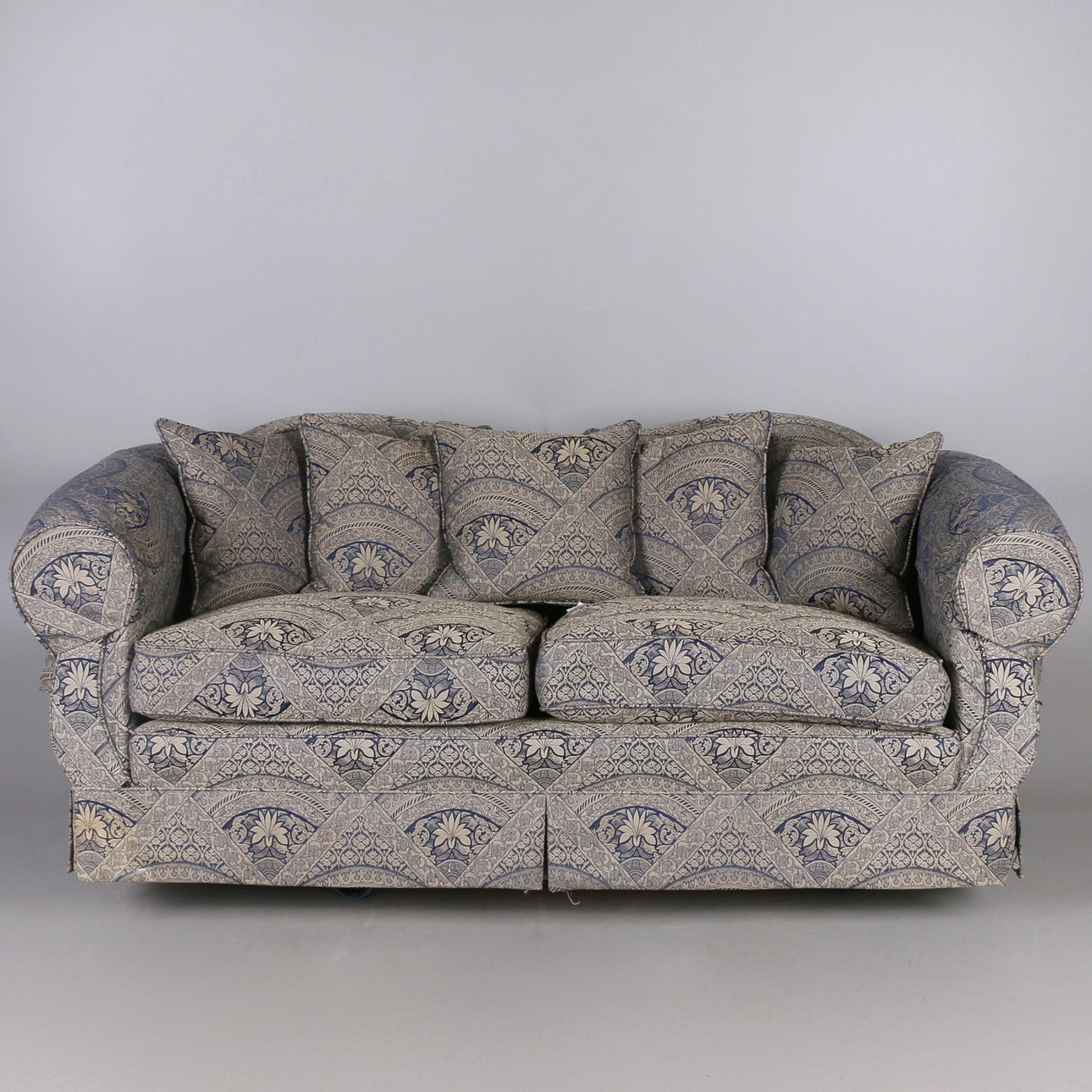 SOFA, 3 seater, "The Delpic", Peter Guild, England.