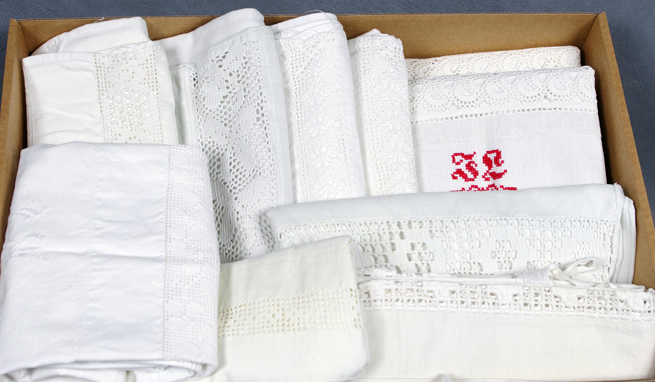 ÖRNGOTT MED SPETS OCH BRODYR.