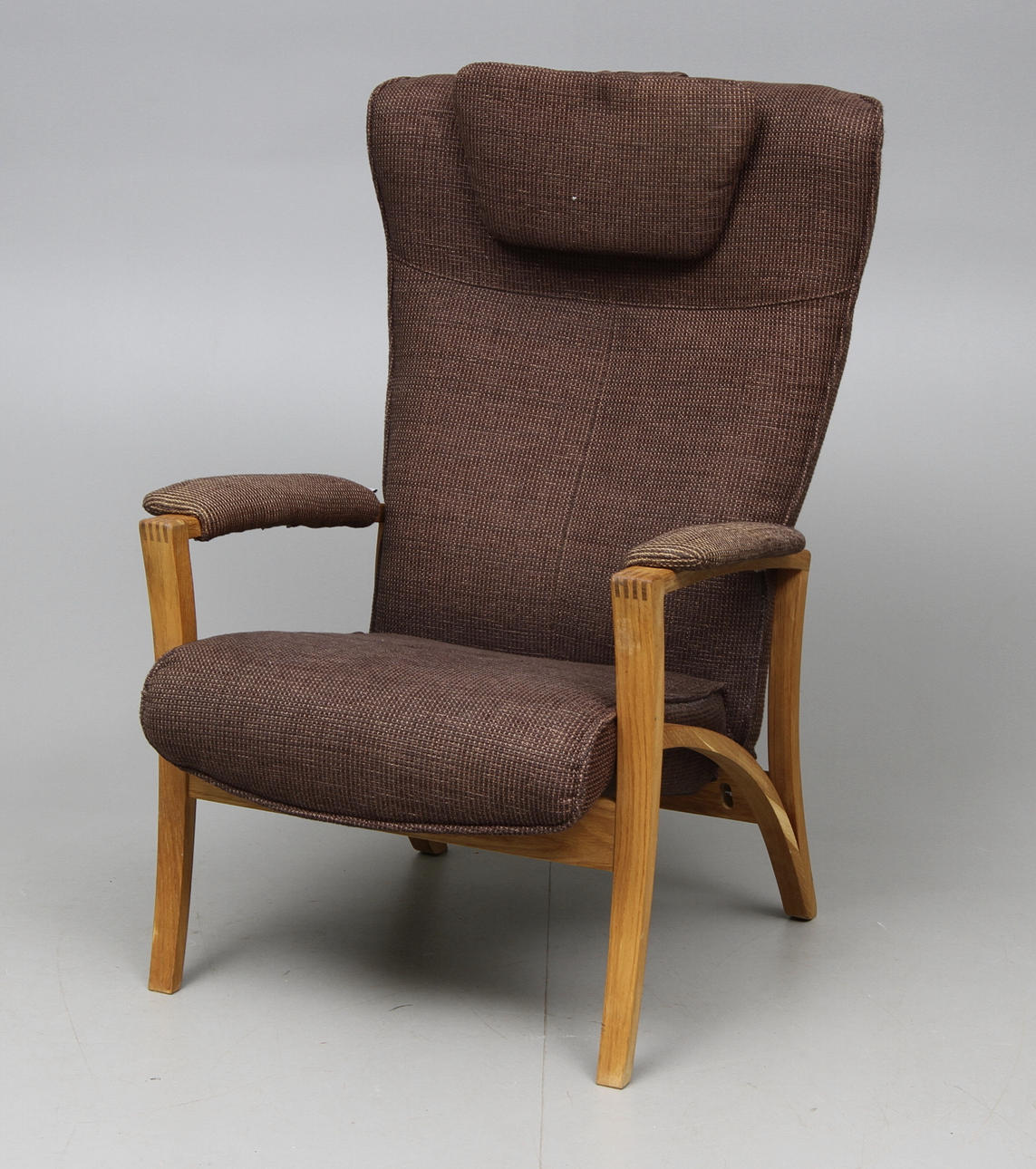 FÅTÖLJ, "Harmony" Hjort Knudsen, 1900 tal.