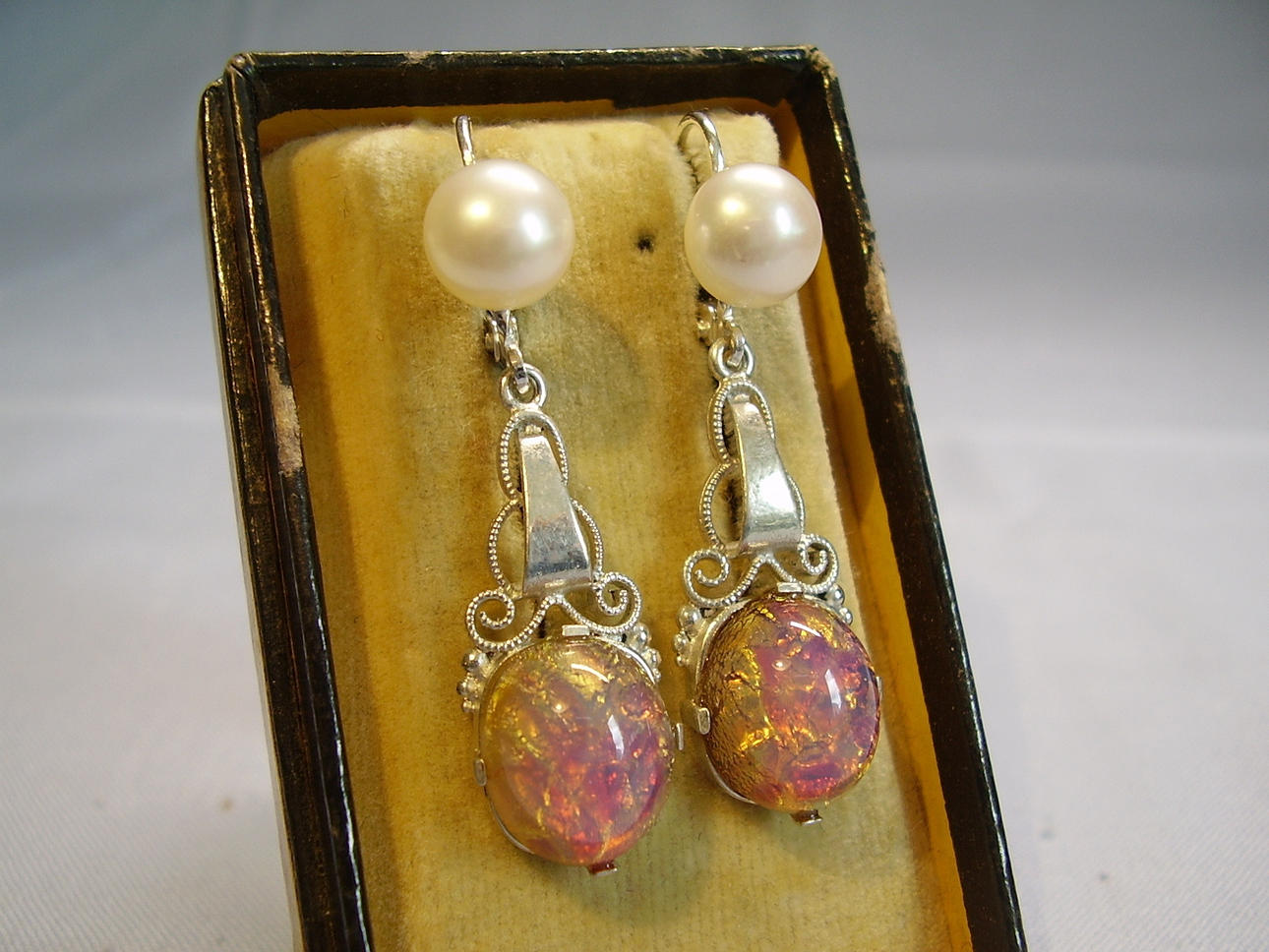 OPAL ÖRHÄNGEN, silver 935.