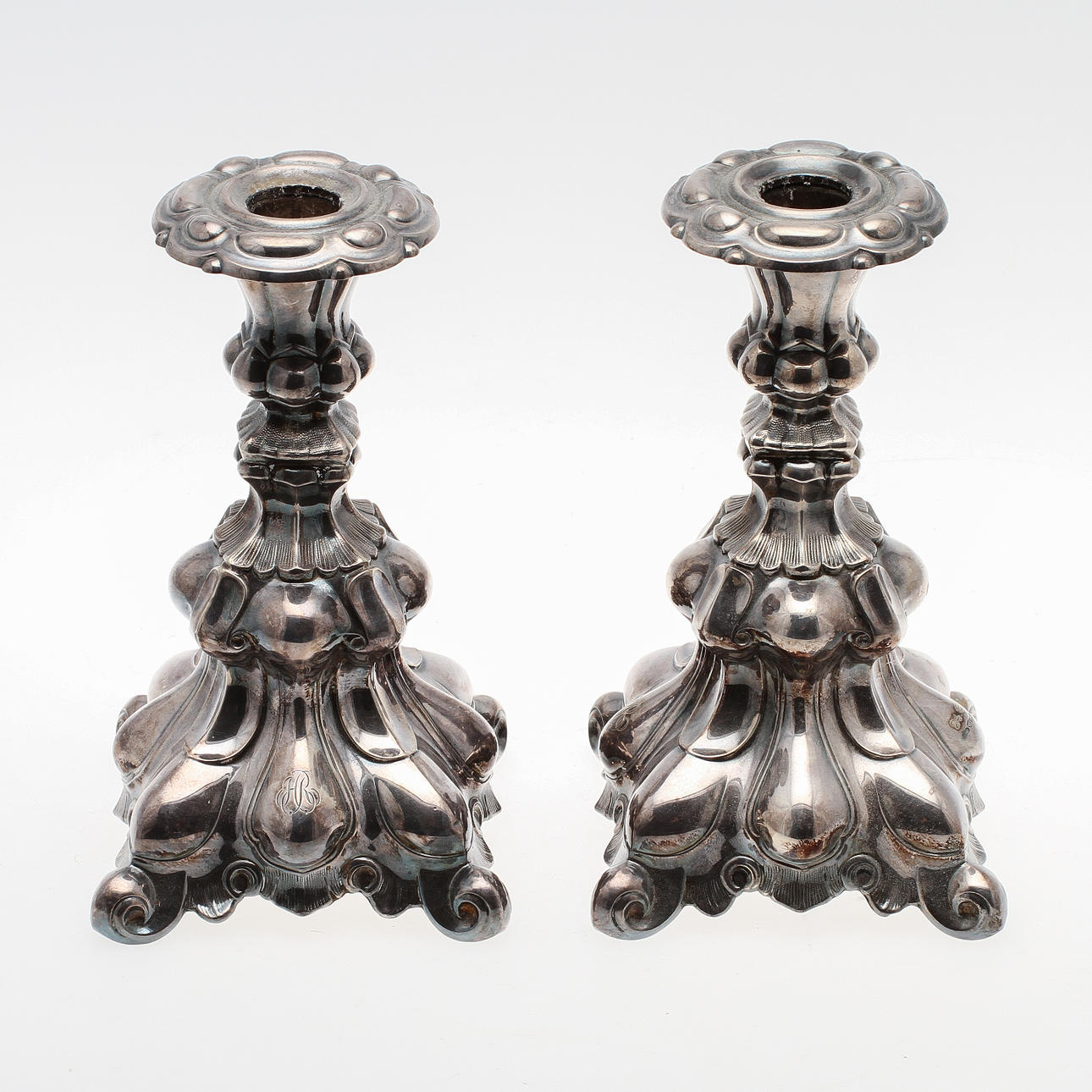 LJUSSTAKAR, 1 par, silver, rokokostil.