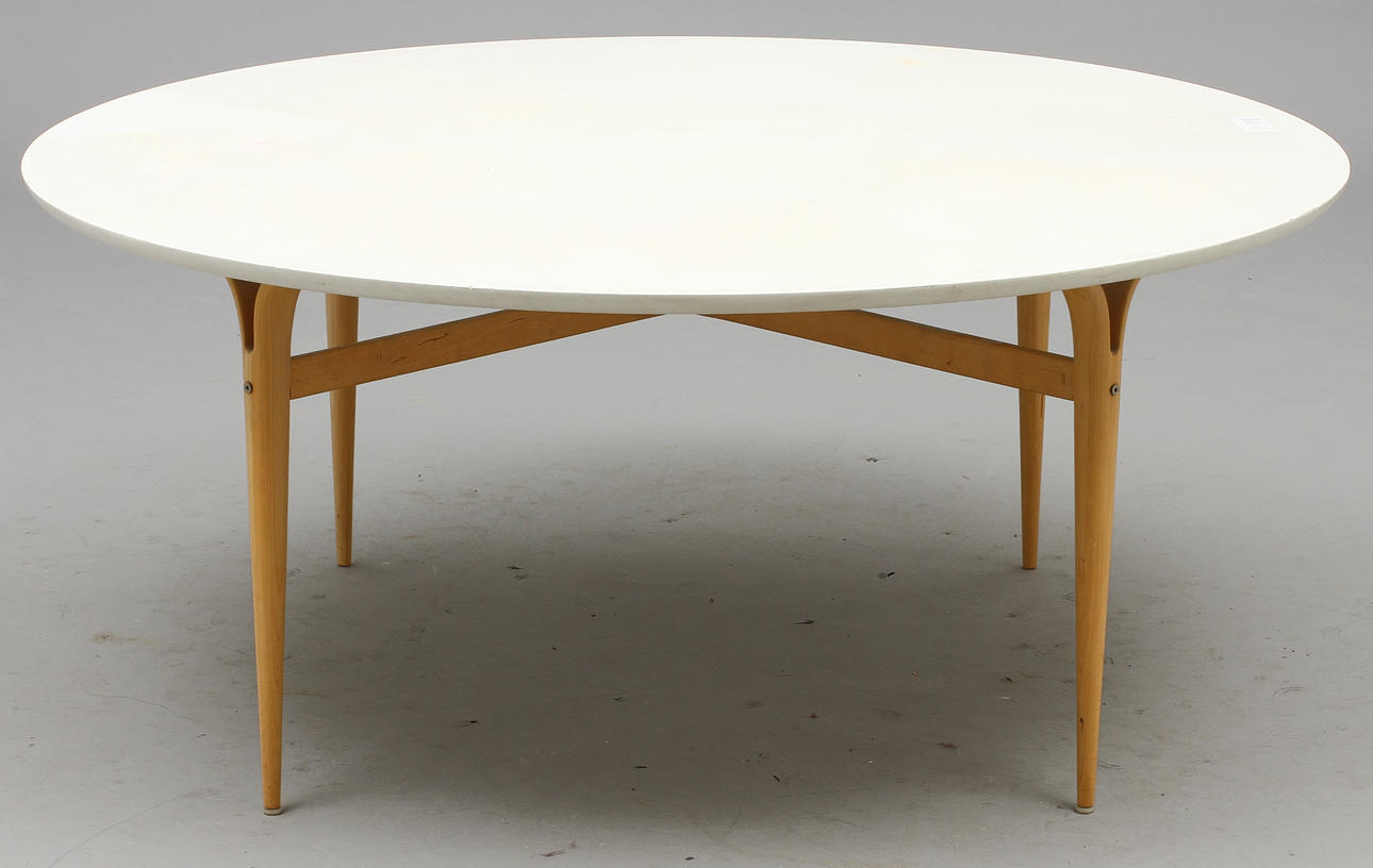 BORD, "Trisupercirkel, Mi729", Bruno Mathsson, brännmärkt, 1970-tal.