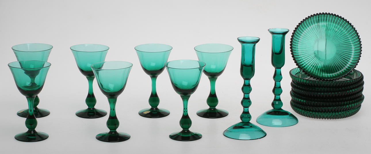 PARTI GLAS, 17 delar, 1900-tal.