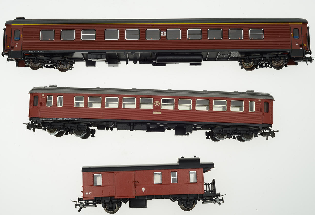 MODELLTÅG, 15delar, olika märken.