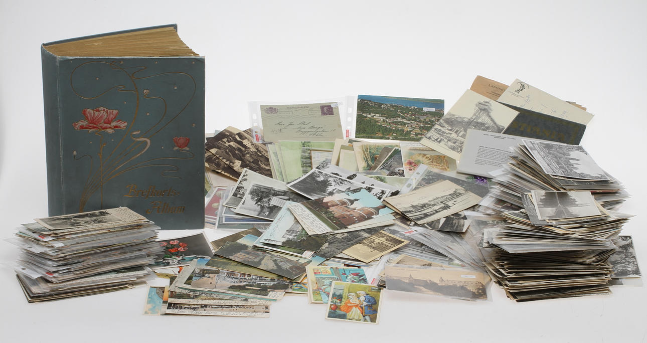 PARTI BREFKORT/VYKORT samt BREFKORTSALBUM, 1900-tal.