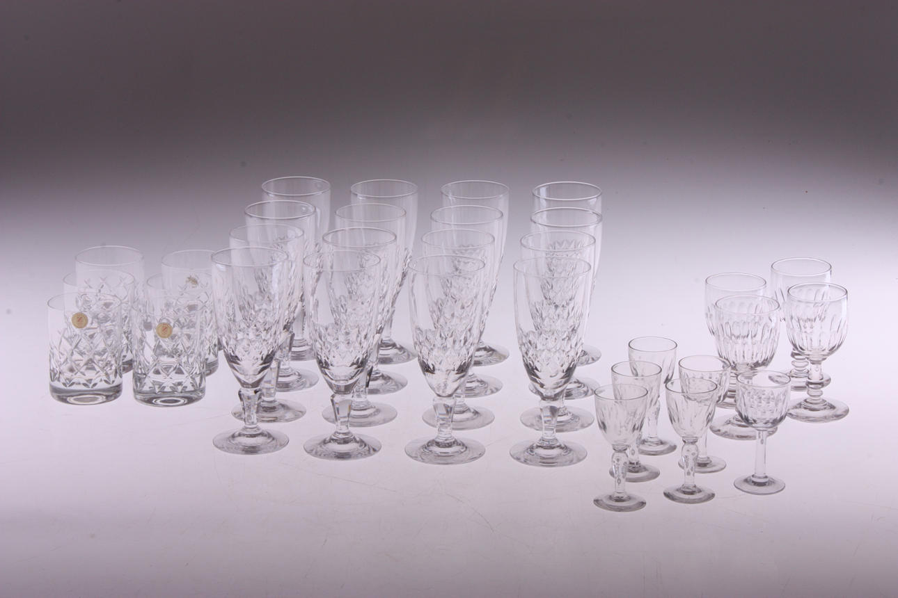 GLAS, servisdelar, 32 delar.