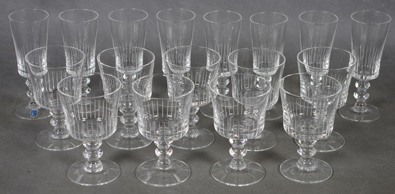 GLASSERVIS, Johansfors, 9+8 stycken.