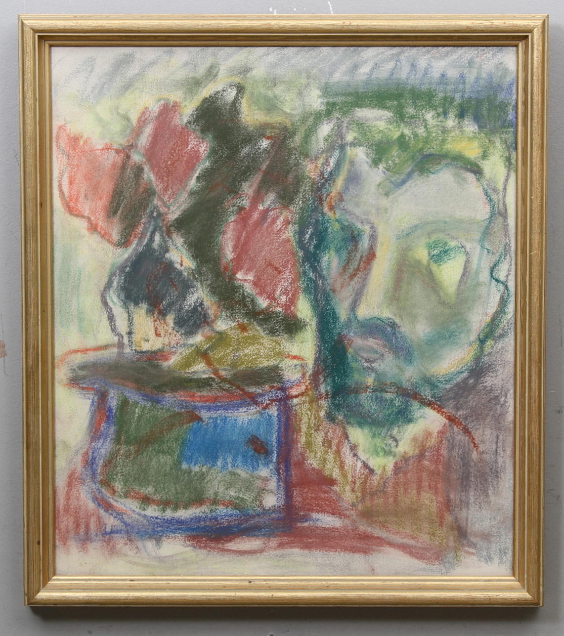 ERIC HÄGGKVIST. TILLSKRIVEN. 2 st. Porträtt varav ett självporträtt med blå hatt. Pastell. Osignerade.