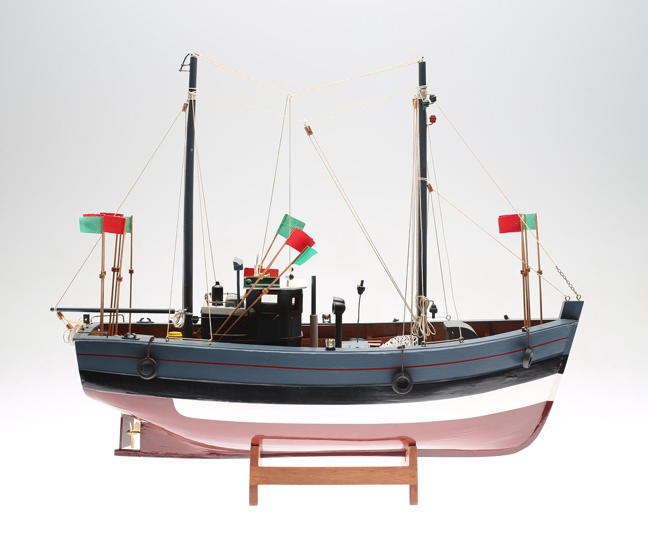 MODEL BOAT, wood. Trawler, late 20th century.