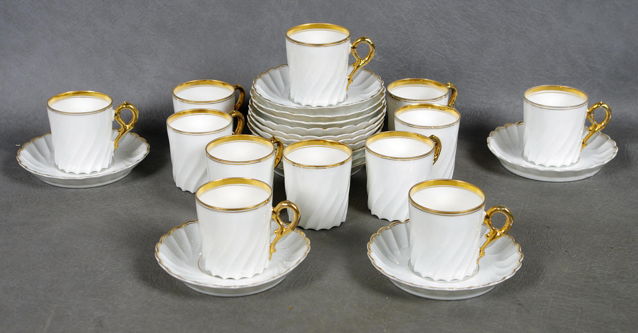 MOCKASERVIS med förgylld kant, Tyskland.