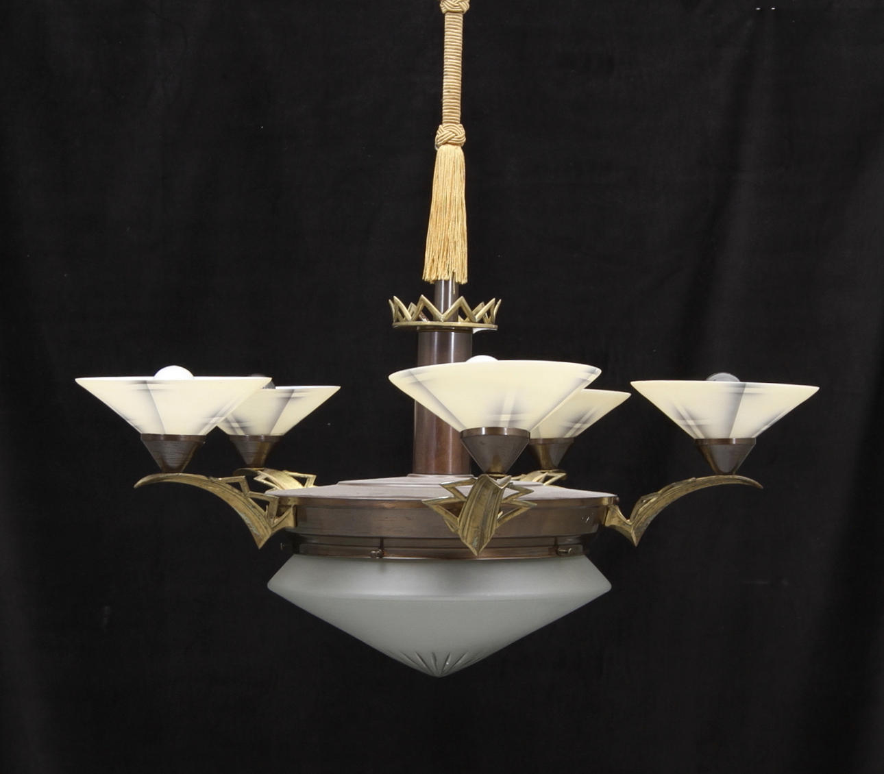 TAKLAMPA art deco, Ca 1930.