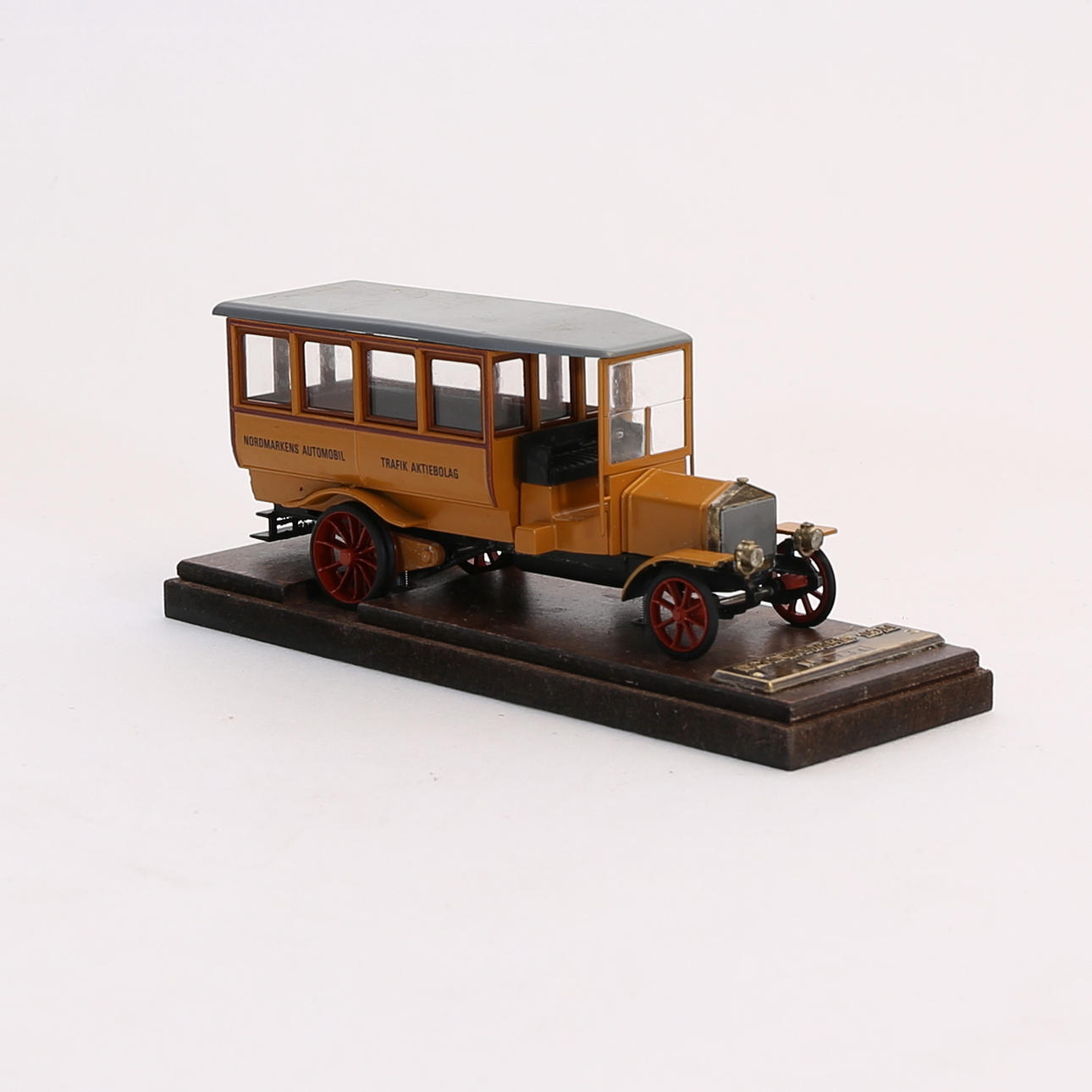 CEF. VABIS OMNIBUS NORDMARKER 1911.