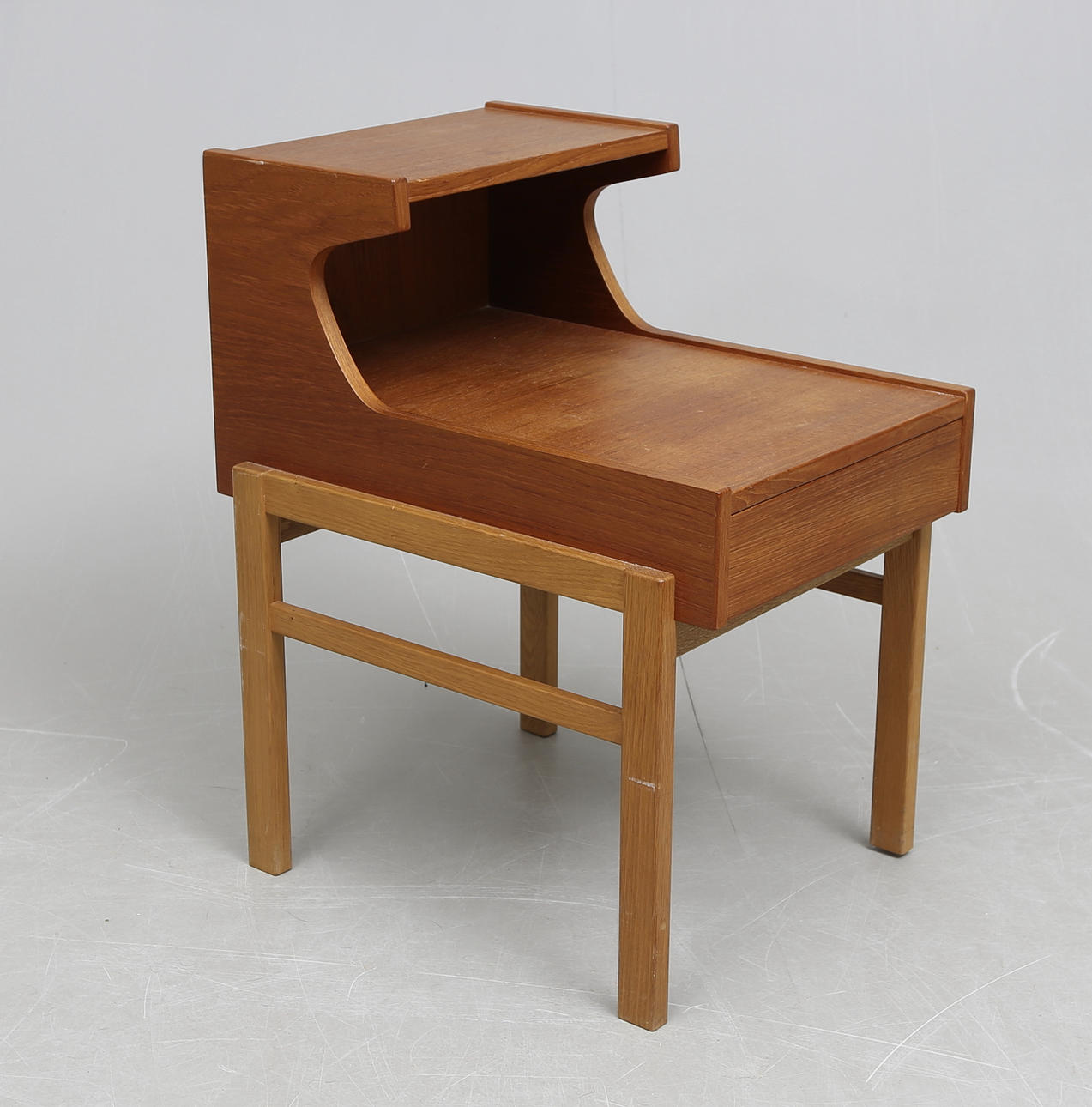 NATTDUKSBORD, 1960-tal.