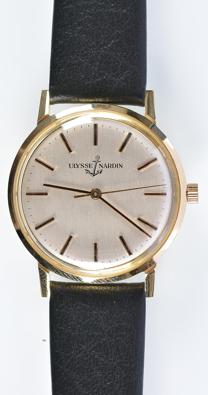 HERRARMBANDSUR, Ulysse Nardin, 18K.