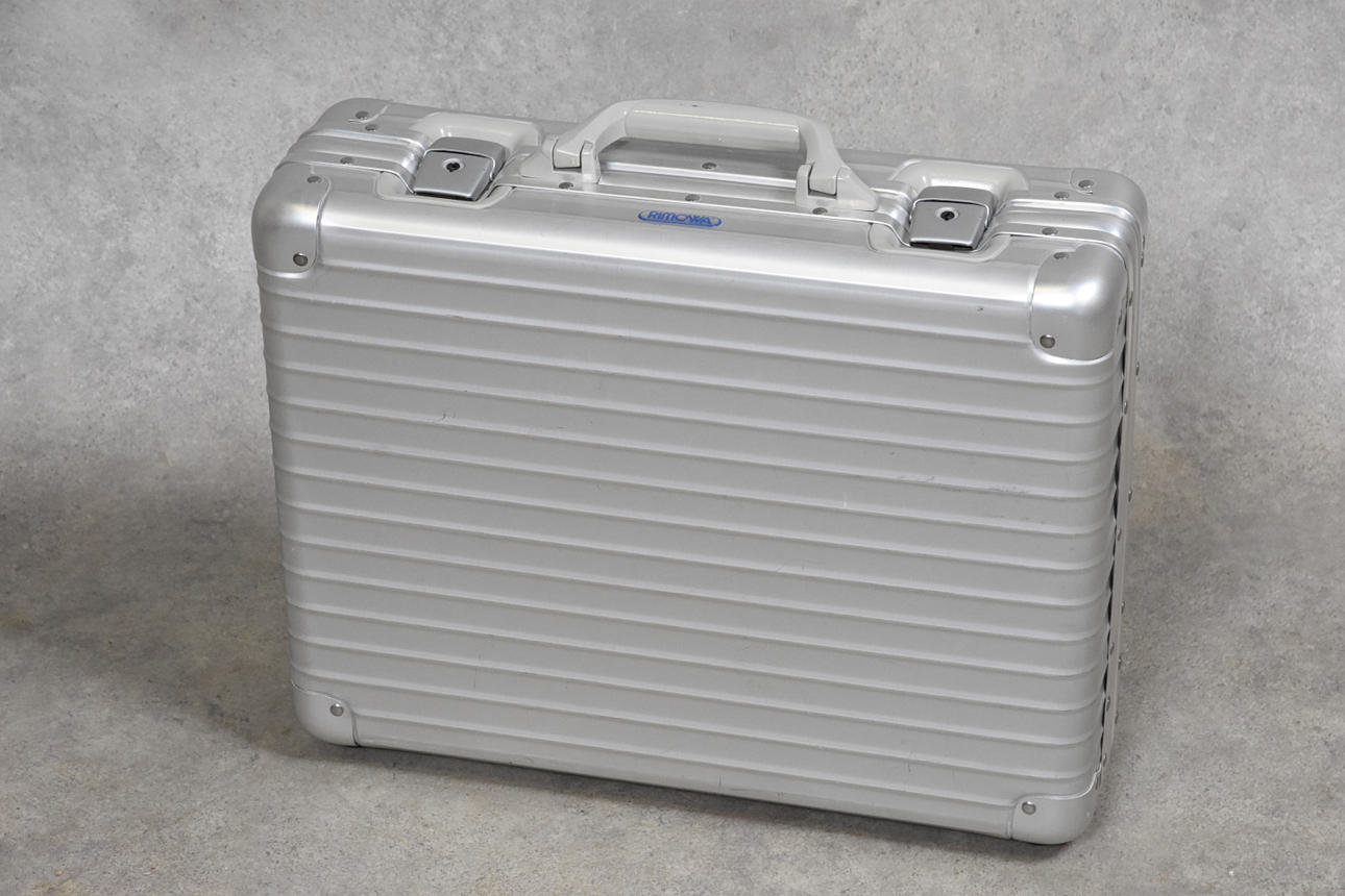 BAG Rimova aluminium.