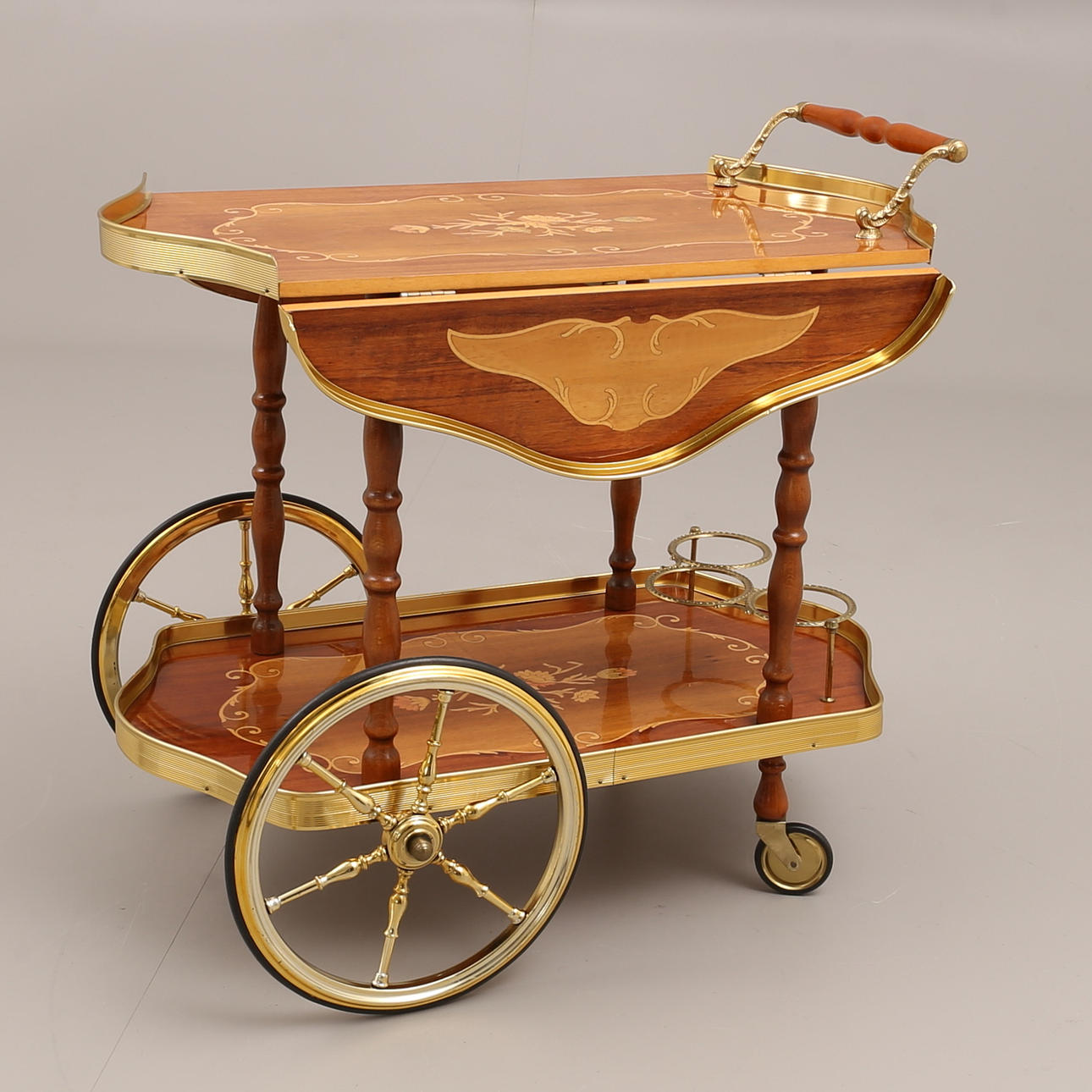 SERVERINGSVAGN, mässing och trä.