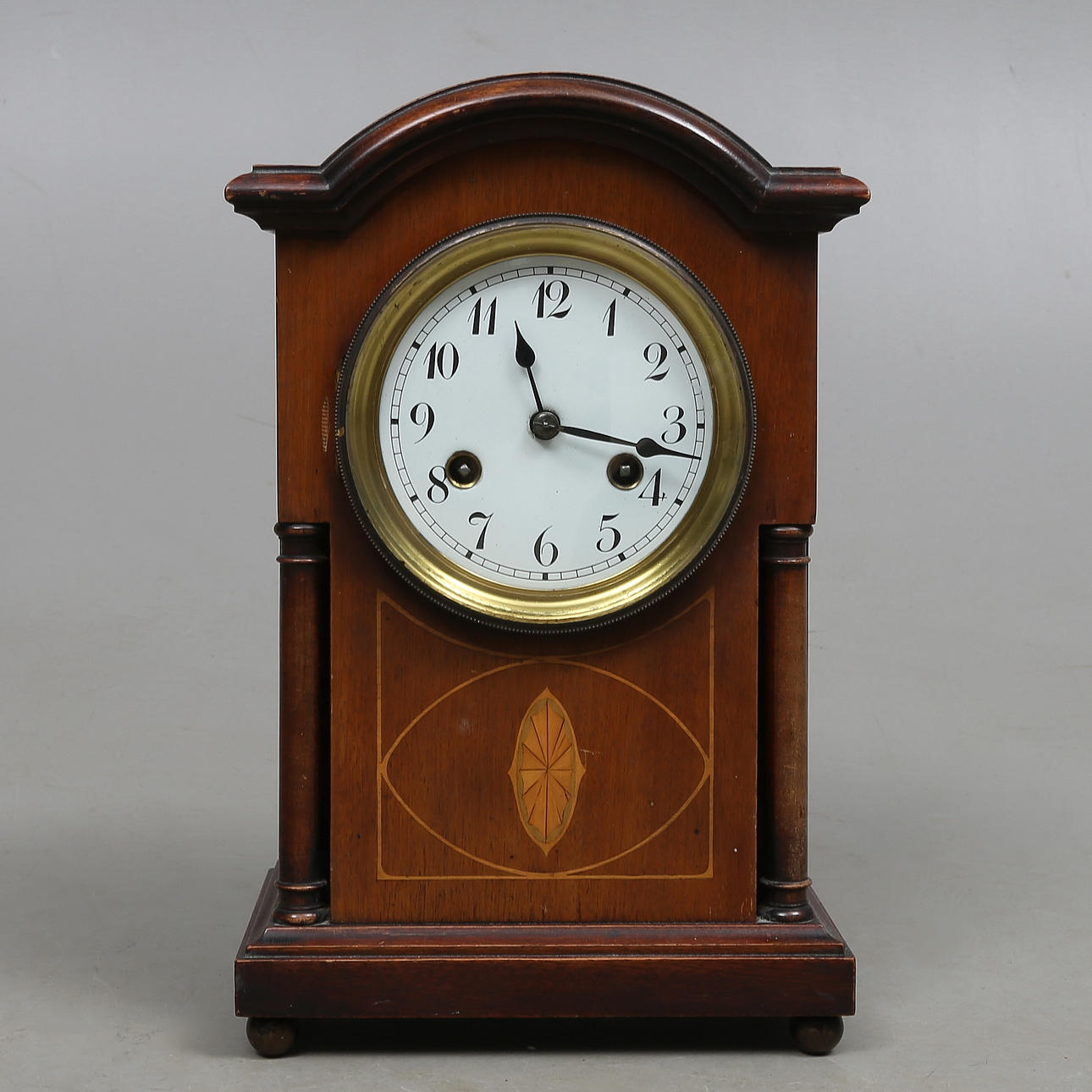 TISCHPENDEL, Junghans, Ende 19. Jahrhundert.