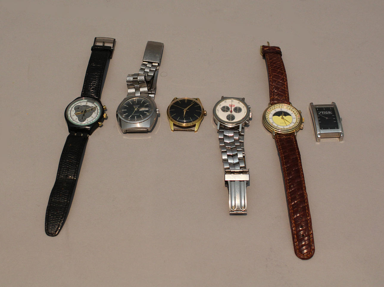 PARTI KLOCKOR (6). Bl a Swatch etc.