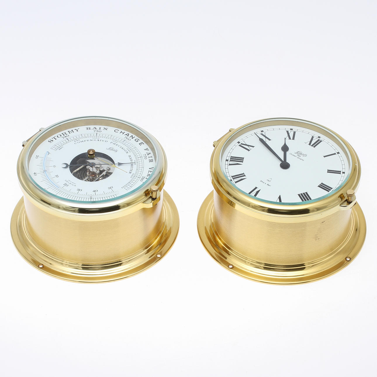 SCHATZ, skeppsbarometer och klocka.