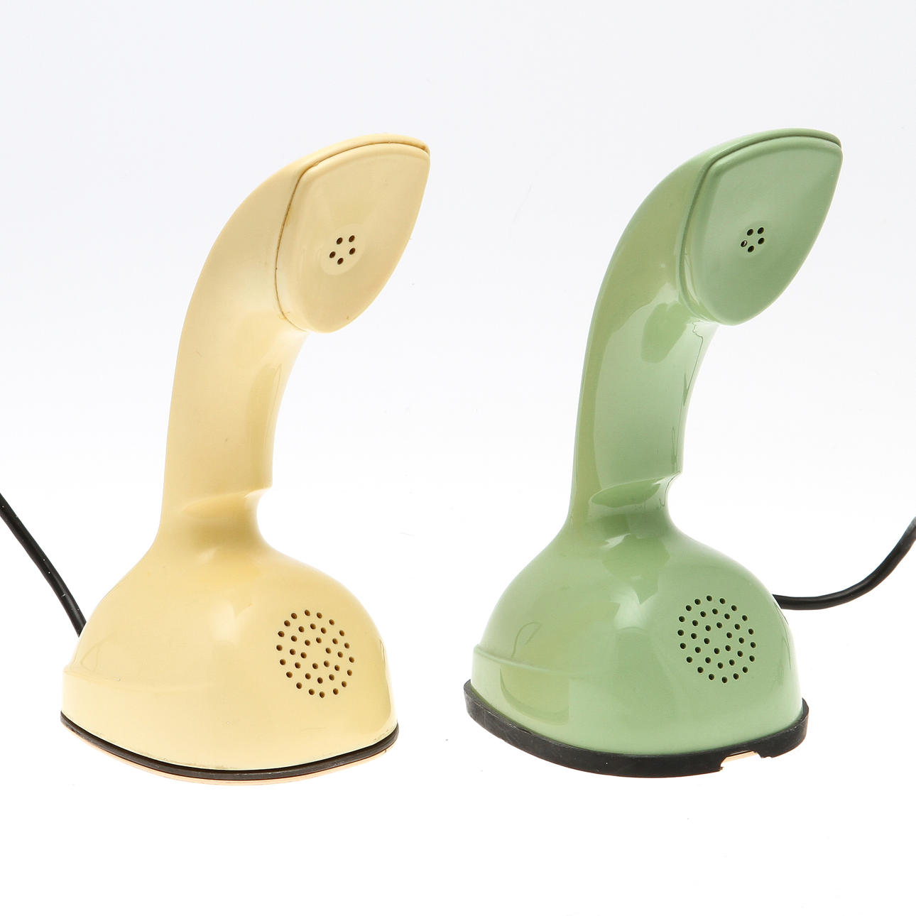 COBRATELEFONER, 2 st, 1900-talets andra hälft.