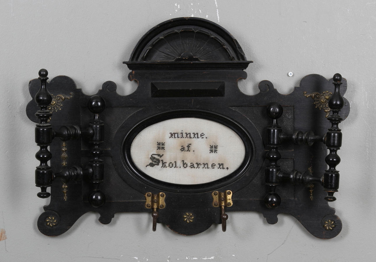 HANDDUKSHYLLA, C:a 1900.