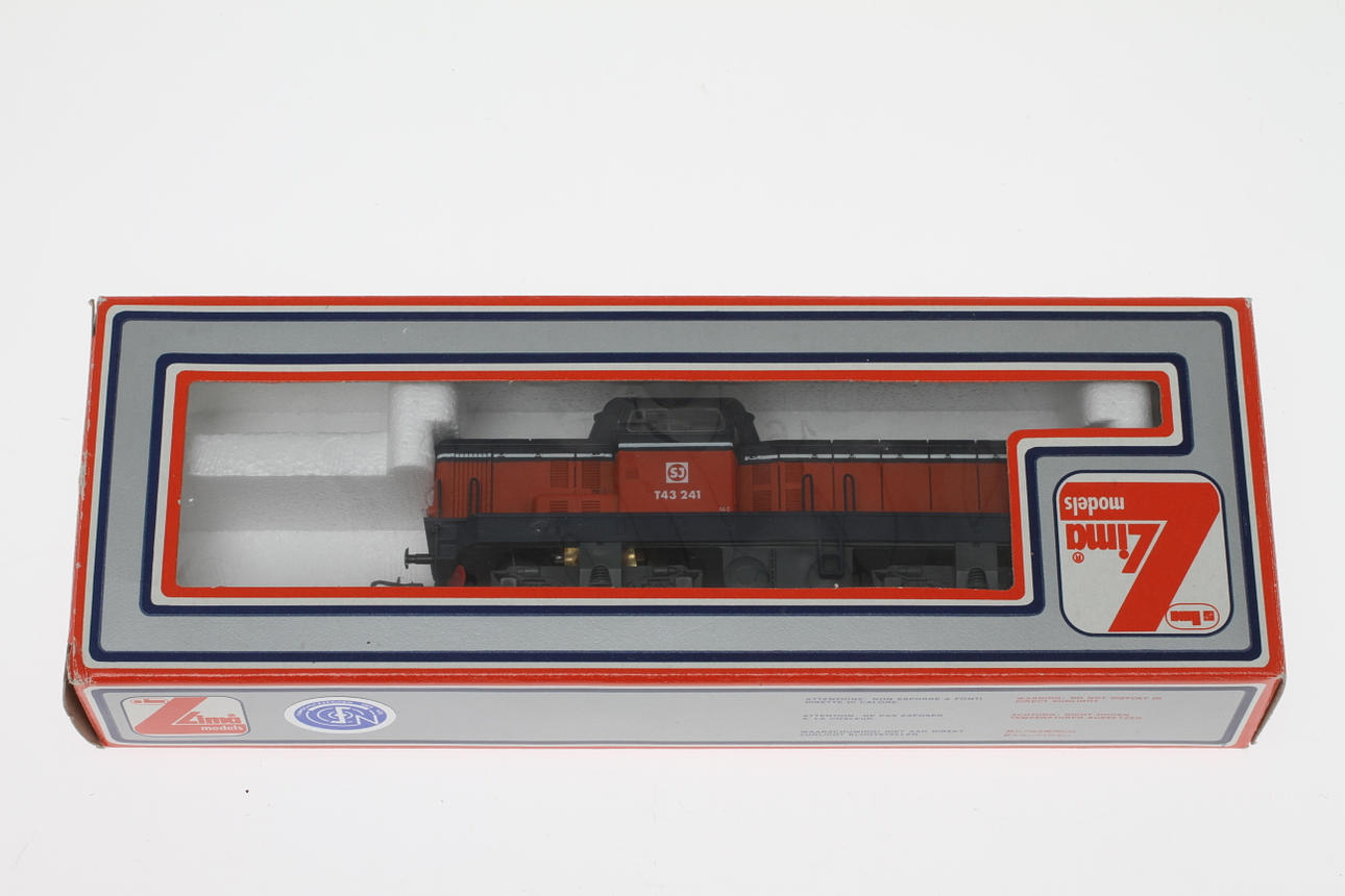 MODELLTÅG LIMA SJ:s diesellok T43 241 i originalkartong.