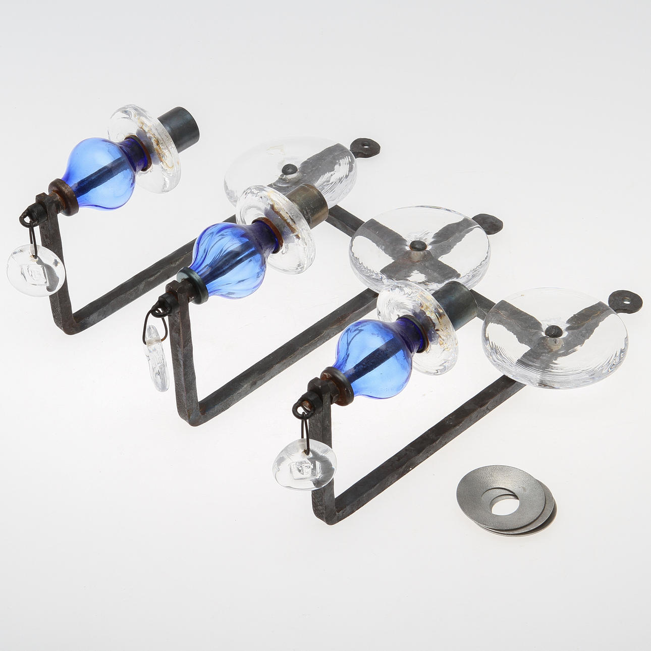 VÄGGLJUSSTAKE för 3 ljus, Erik Höglund, Boda.