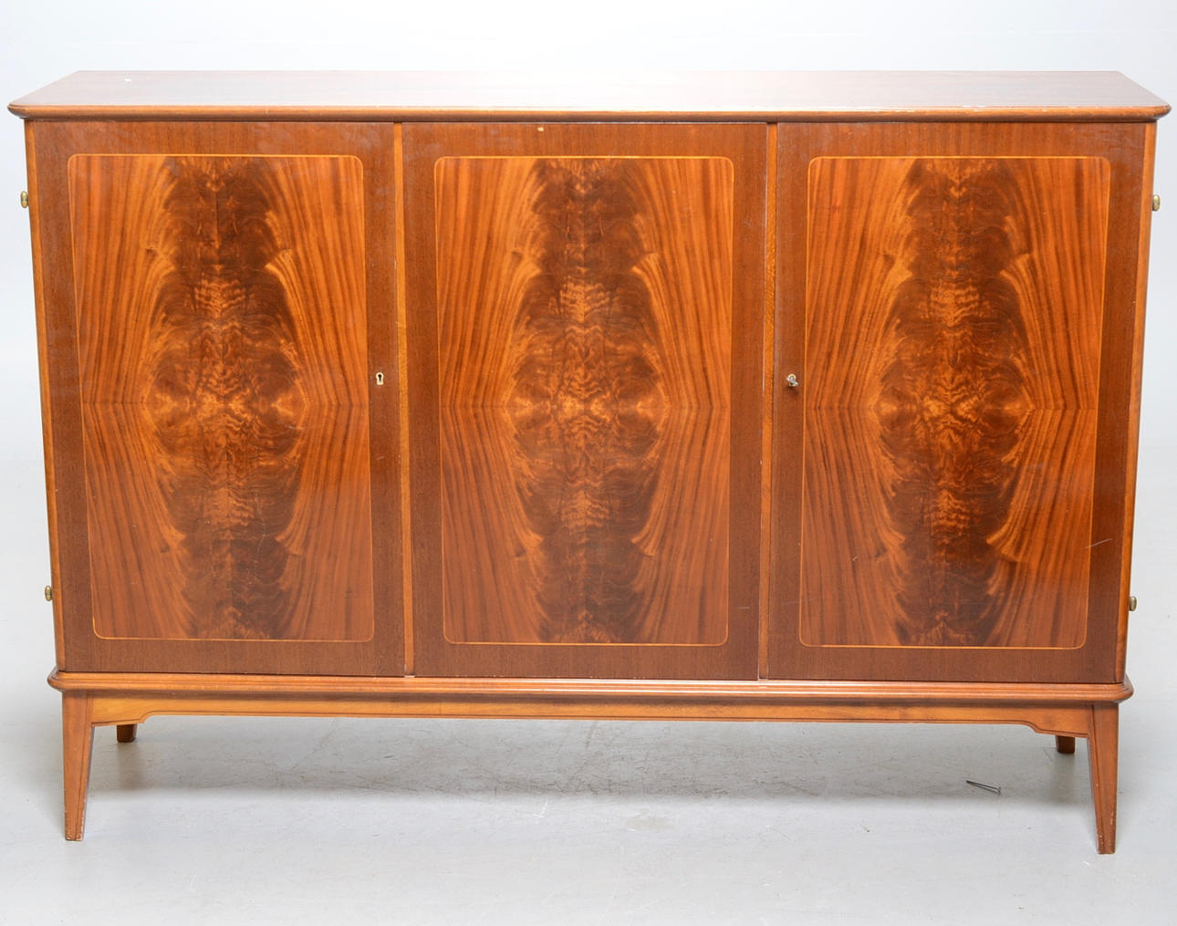 SERVERINGSSKÅP, art deco.