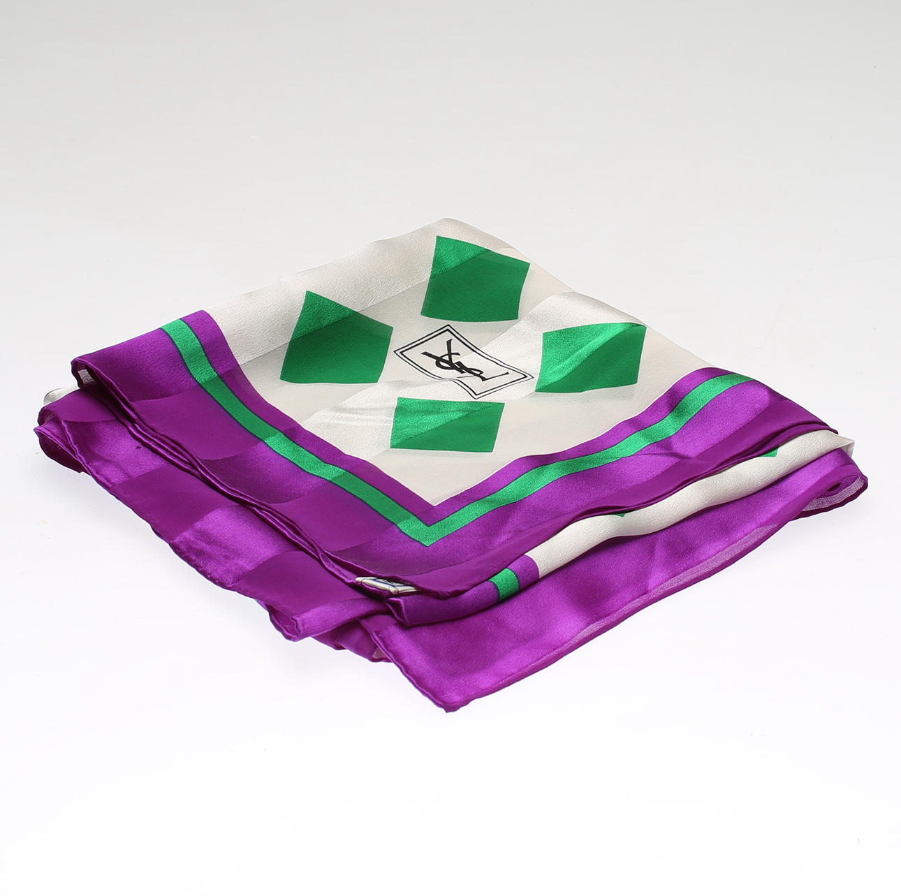 SJAL, Yves Saint Laurent.