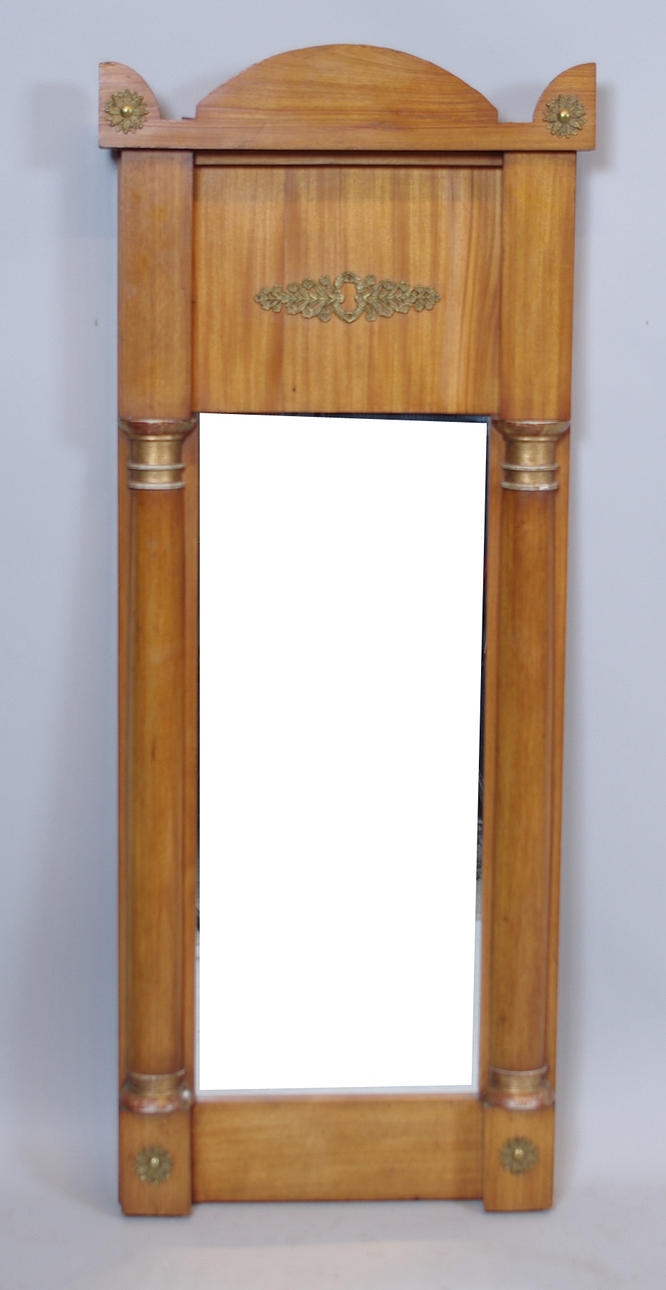 SPEGEL, mahogny, empirstil, bronser.