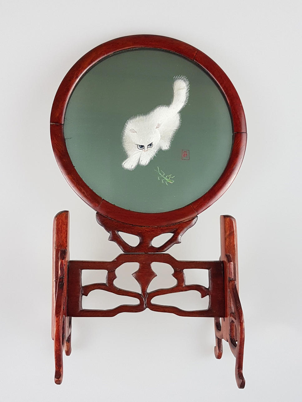 SIDEN BRODERI STATIV RAM - KINA VIT KATT.