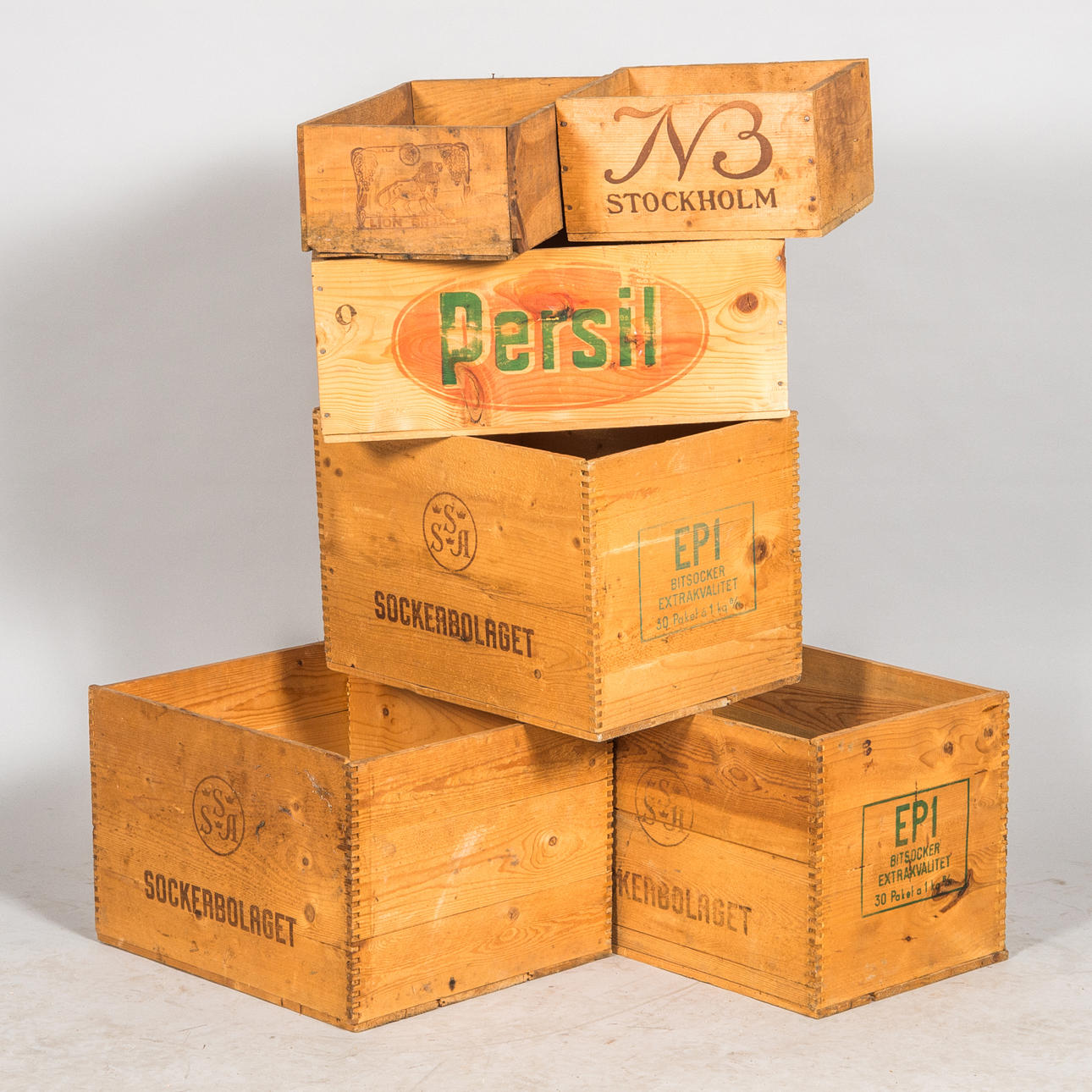 ÆSKER, 6 stk., træ, produktemballage.