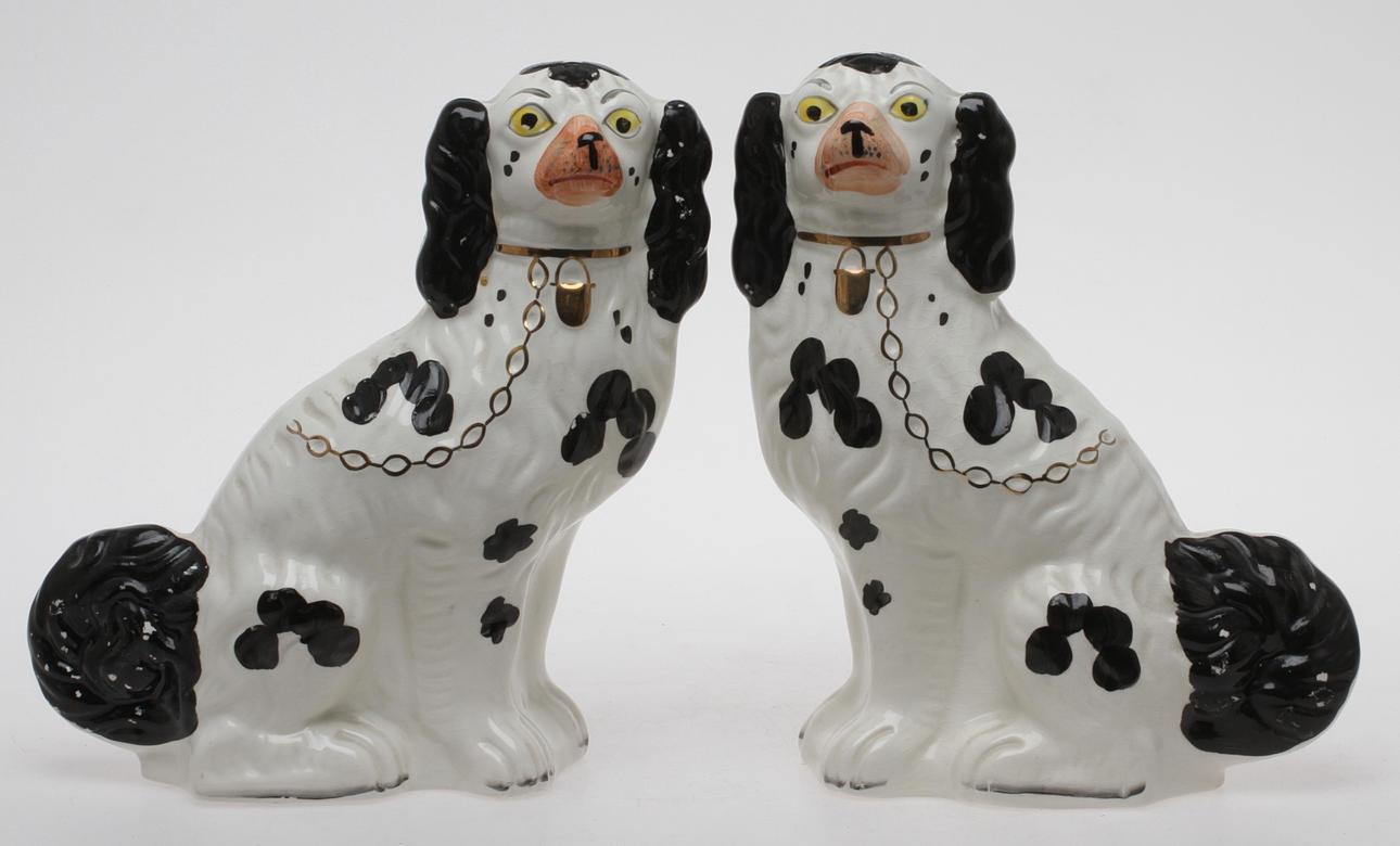 FIGURINER, 1 par, keramik, hundar, England.
