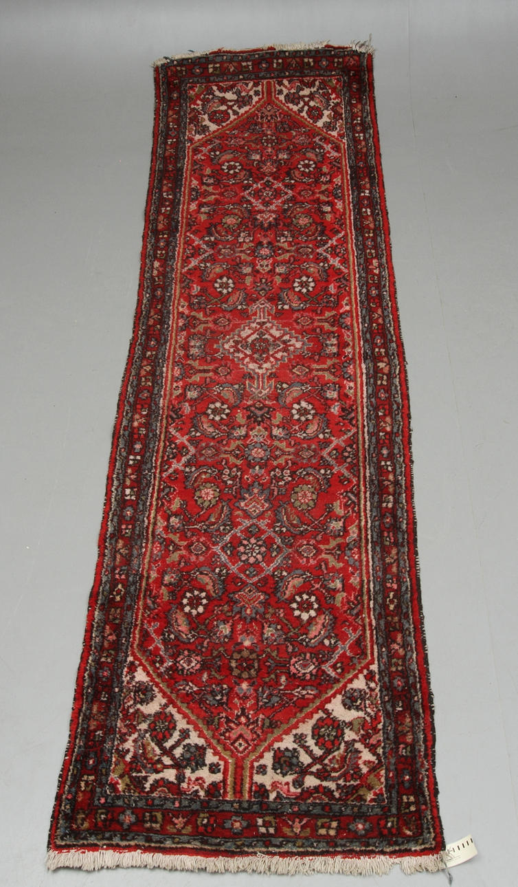 GALLERIMATTA, orientalisk, ca 287 x 81 cm.