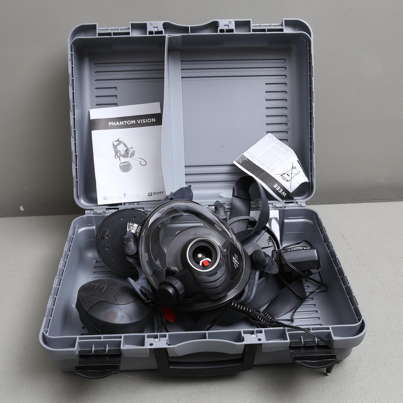 FILTER FAN, Phantom Vision, Scott.