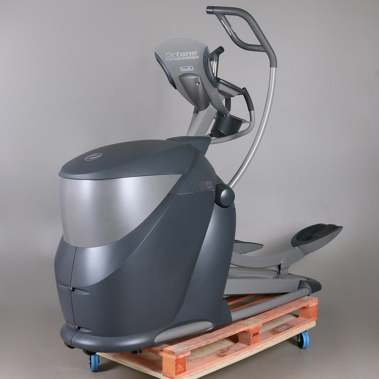 CROSSTRAINER, Octane Fitness Pro 3700, zeitgenössisch.