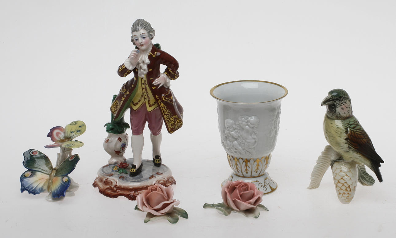 PARTI PORSLIN, mestadels Porzellanfabrik Karl Ens, 1900-tal.