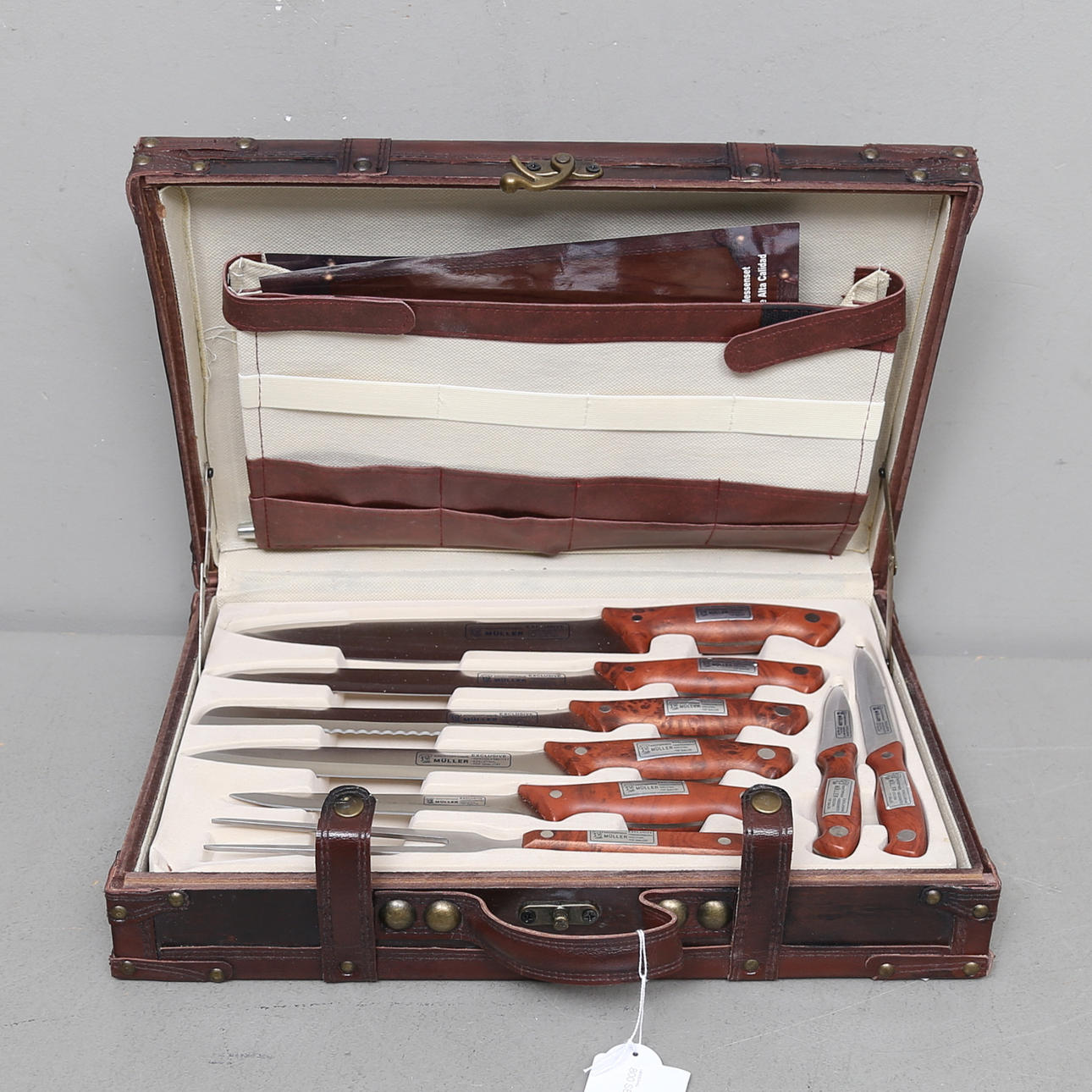 MESSERSATZ, Kochtopfhaus Müller.