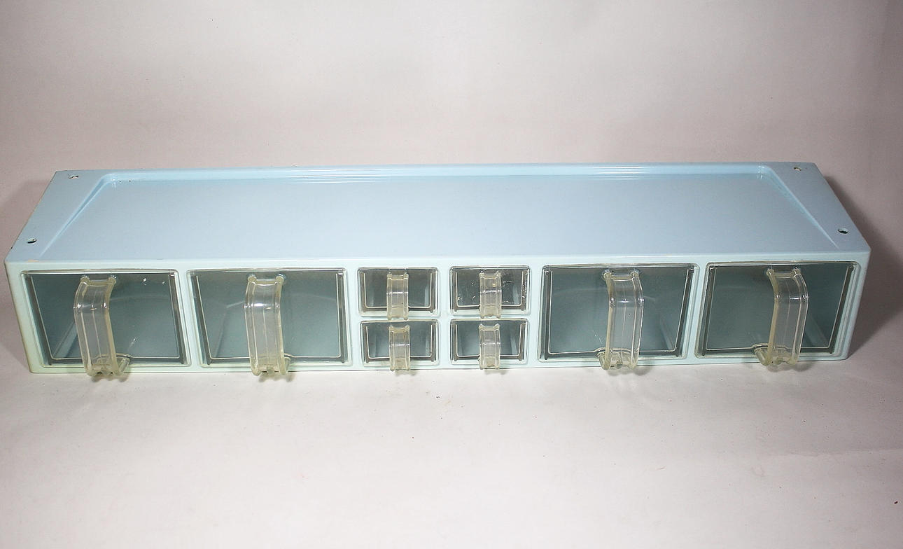 REPISA PARA ESPECIAS, plástico.