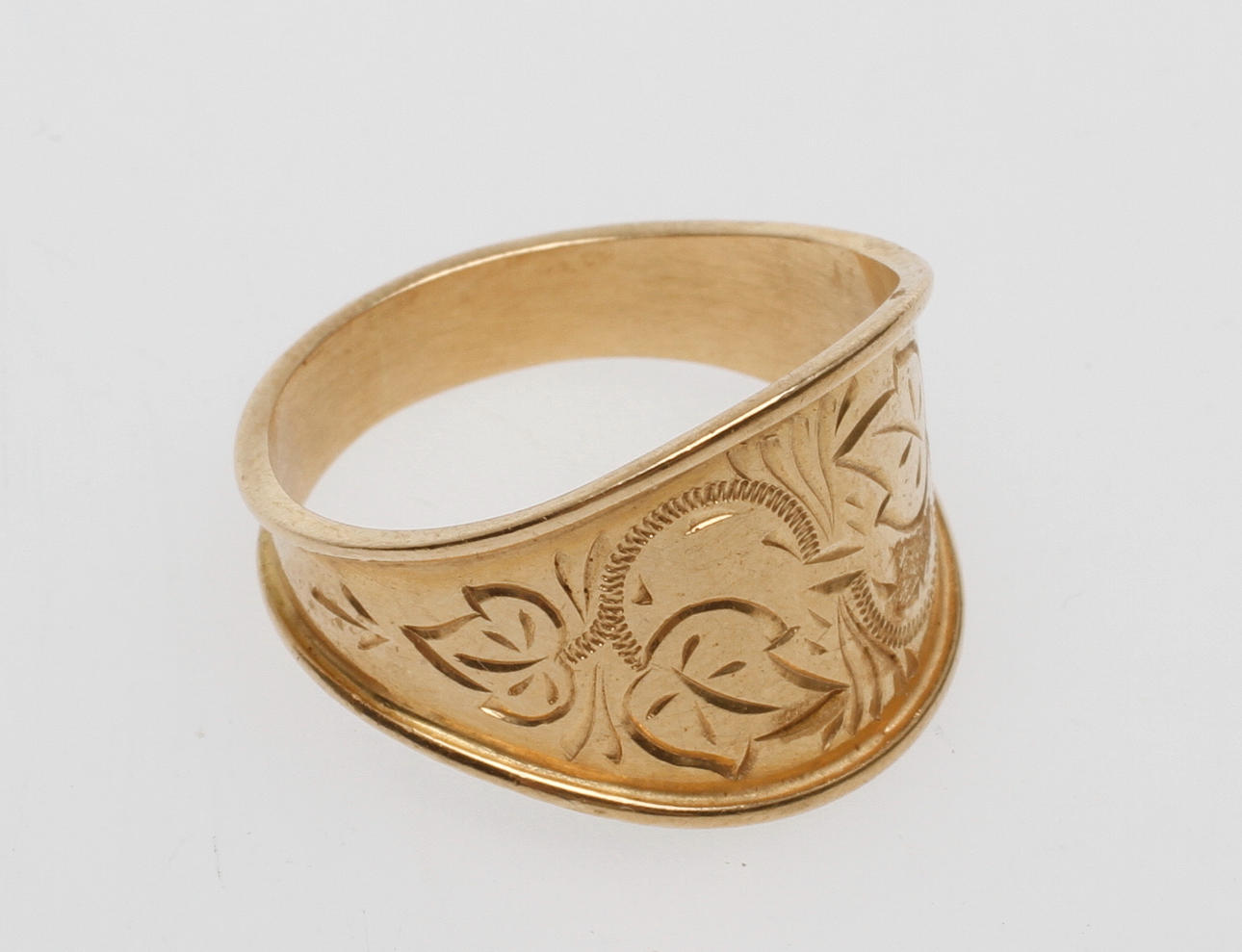 GOTLANDSRING, 18k guld, vikt ca 4 gr.