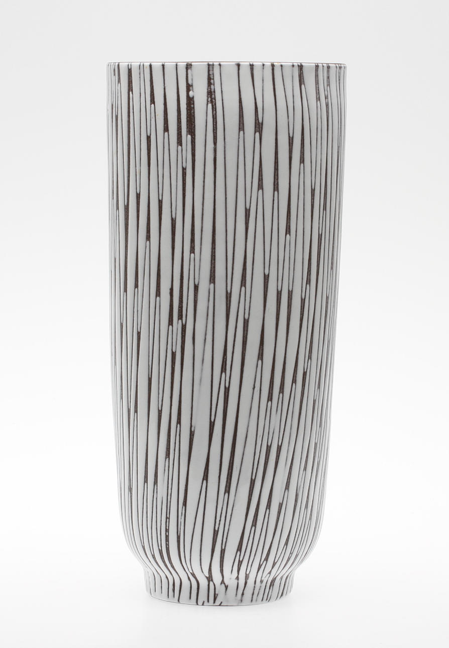 VAS, "Mars" Mari Simmulsons, Upsala Ekeby, 1950-tal.