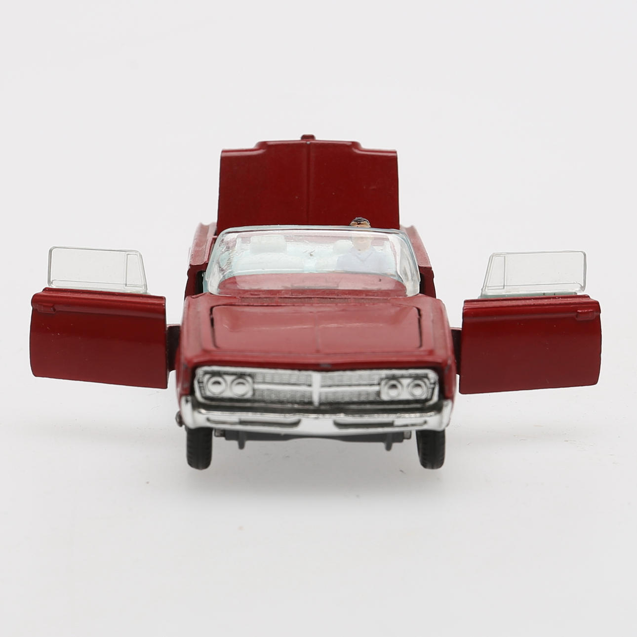 Corgi Toys, no 246, Chrysler Imperial.