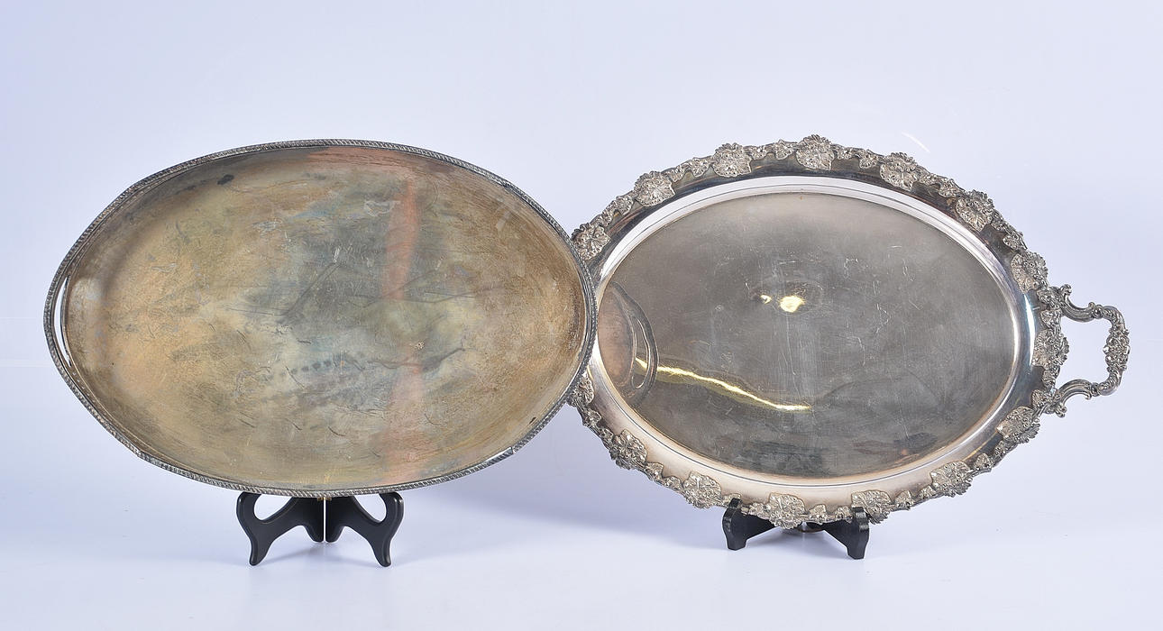 BRICKOR, 2 st, pläterade, 1900-tal.