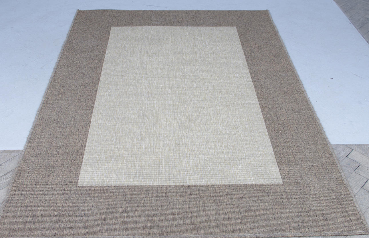 MATTA, sisal, 201 x 140 cm.