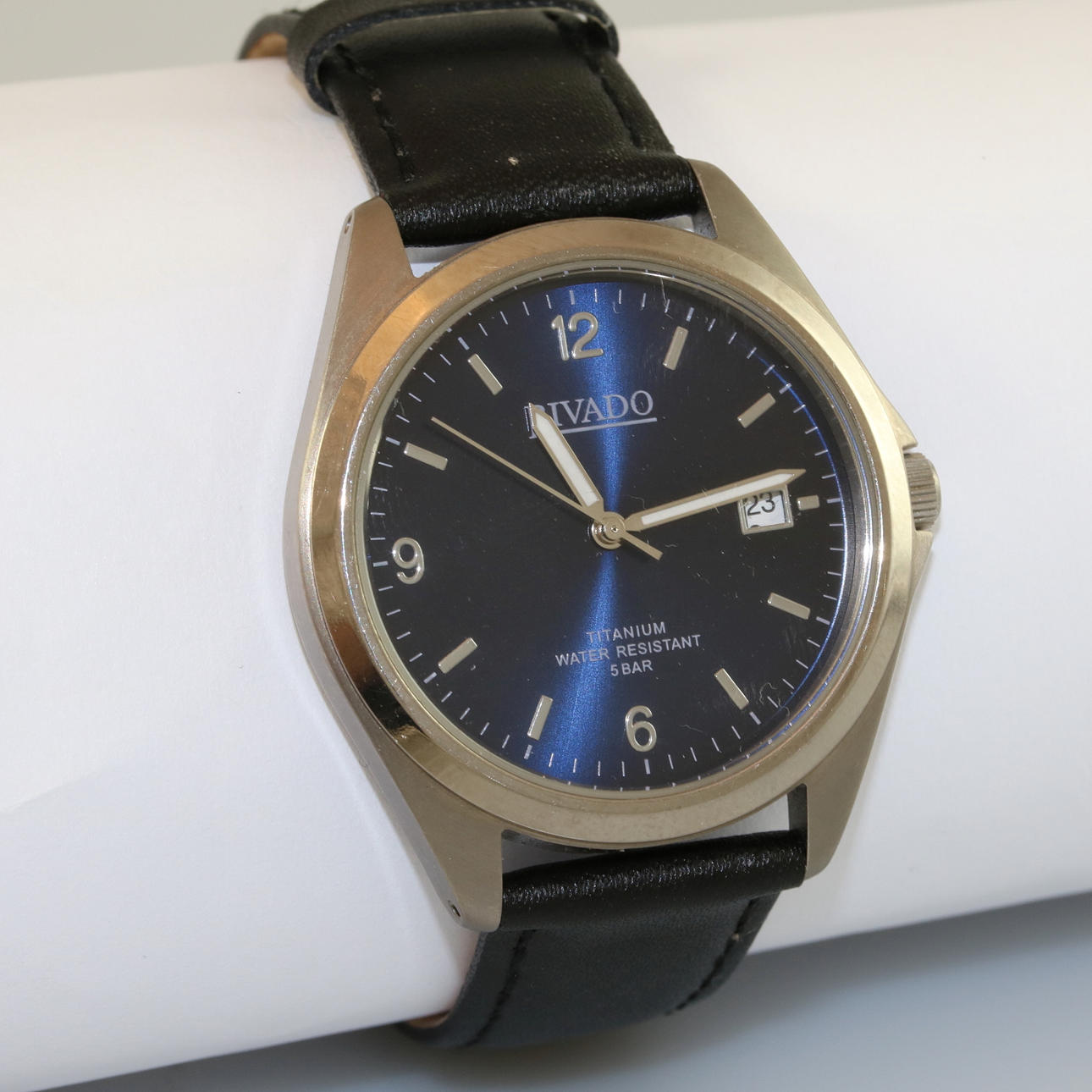 HERRENARMBANDUHR, Rivado.