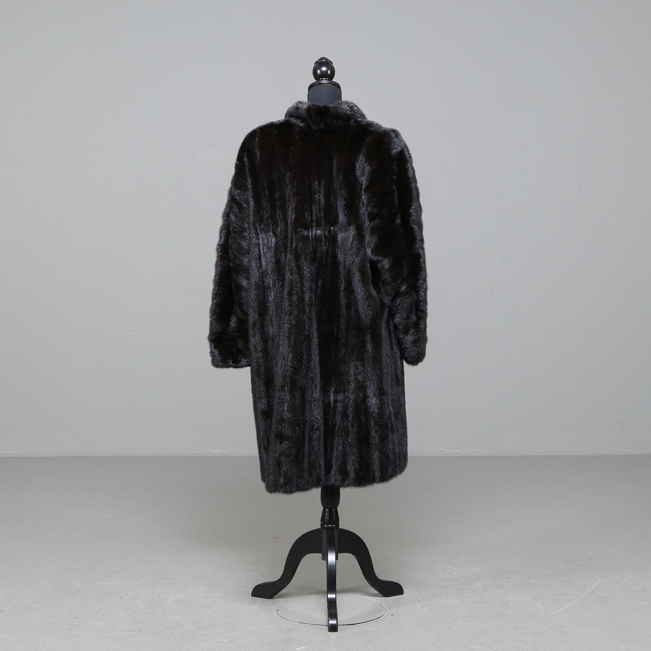 PELZMANTEL, Nerz, komplett gerupft.