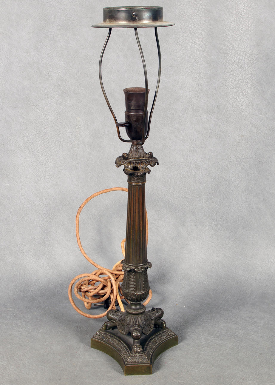 BORDSLAMPA, brons, empirstil.