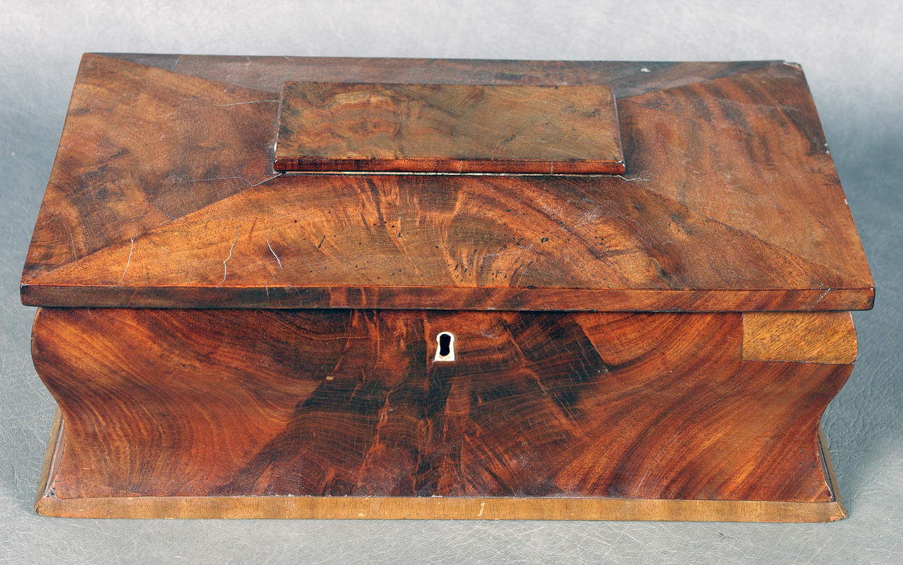 SKRIN, mahogny, empire, 1800-tal.