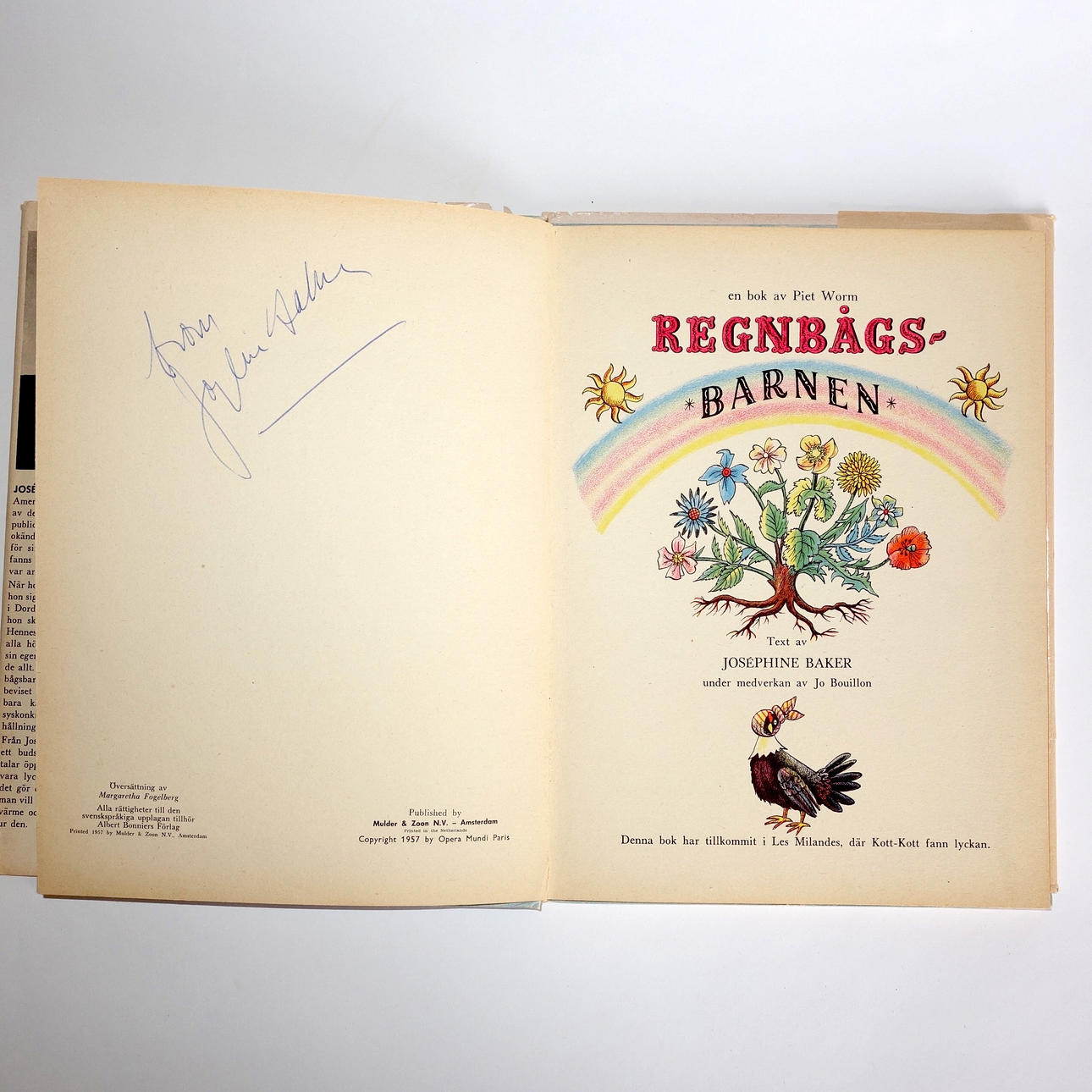 JOSEPHINE BAKER. Signed copy.