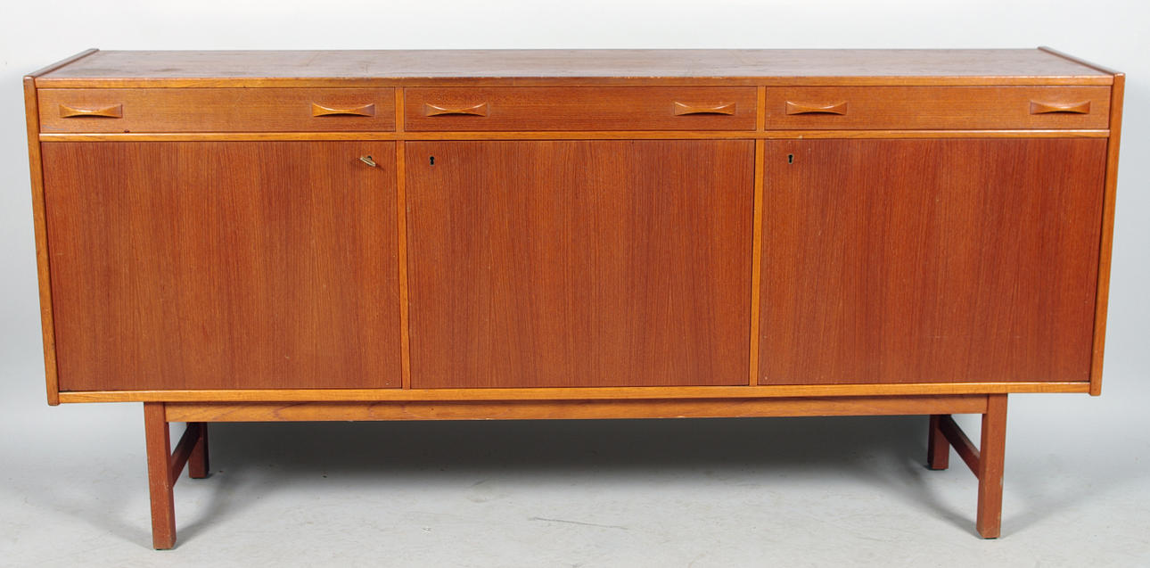 SIDEBOARD, teak.